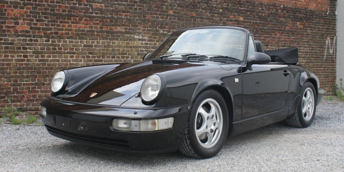 Porsche 911 Carrera 4 Cabriolet (964)