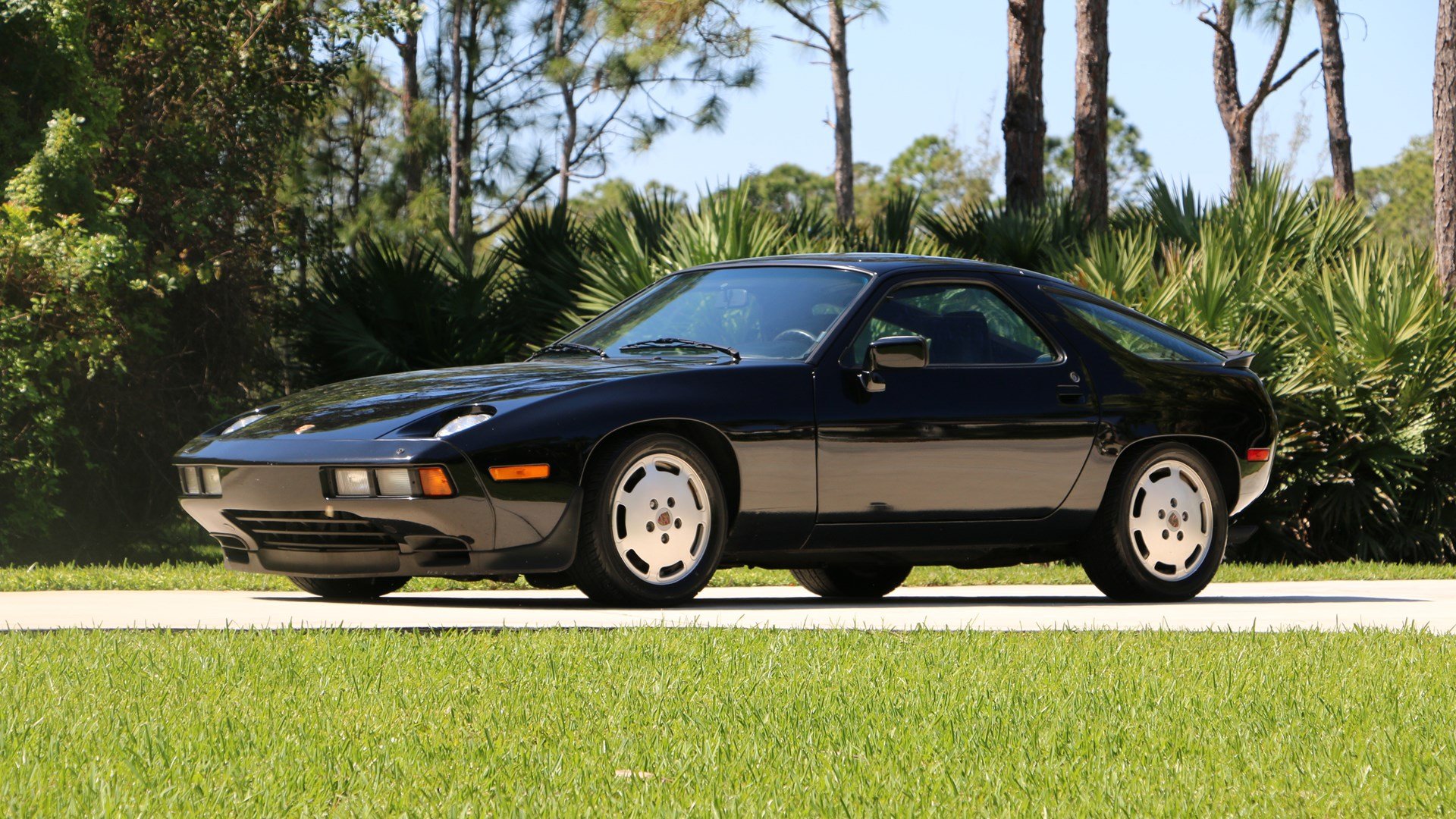 1985 Porsche 928 Option Codes