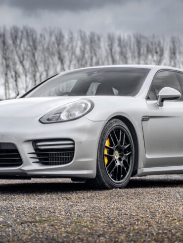 2015 porsche panamera option codes