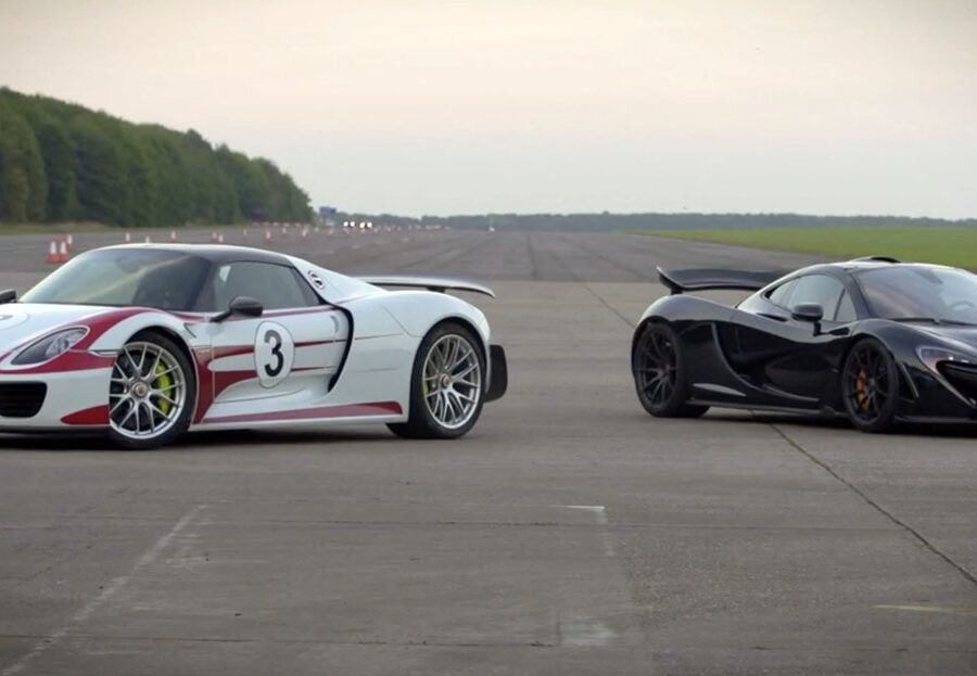 McLaren P1 vs. Porsche 918 Spyder vs. Ducati 1199 Superleggera Drag race