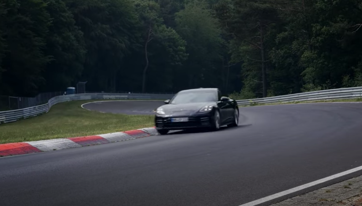 New Panamera achieves lap record on the Nürburgring Nordschleife