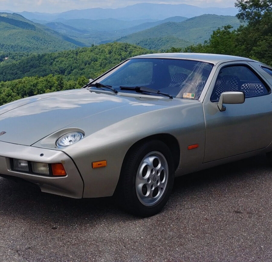 Porsche 928 (1981) - Specifications & Performance