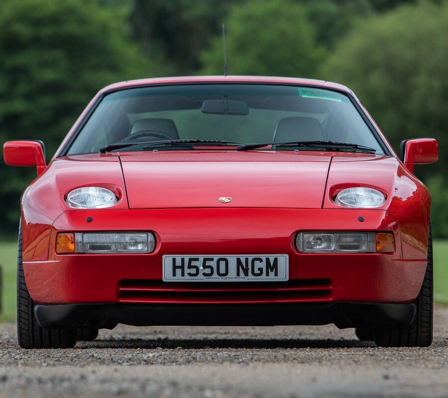 Porsche 928 GT