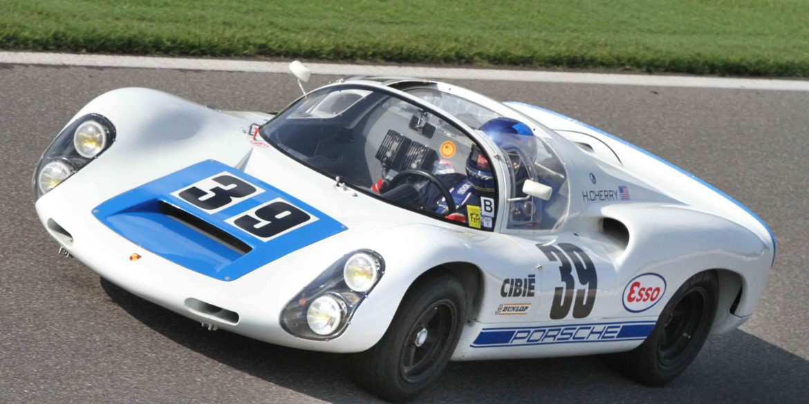 Porsche 910