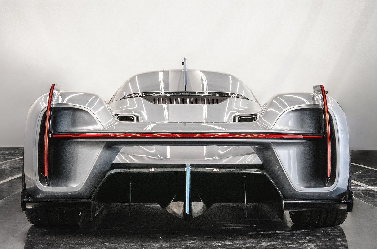 Porsche 919 Street Concept