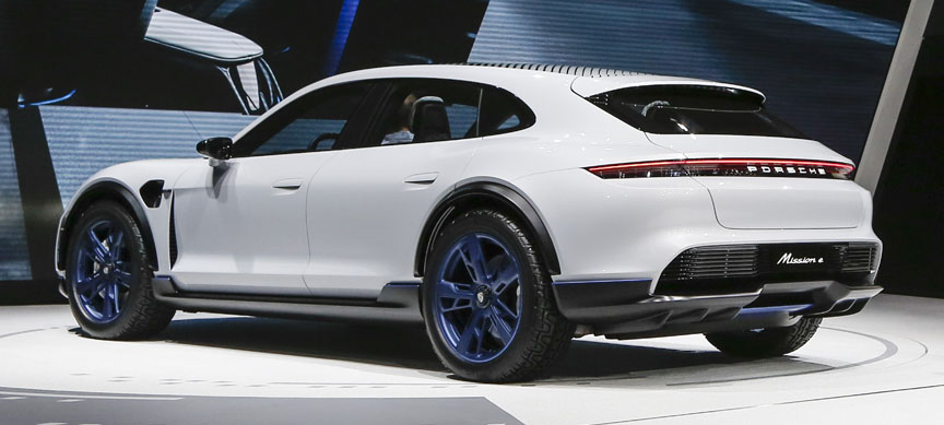 Porsche Mission E Cross Turismo concept