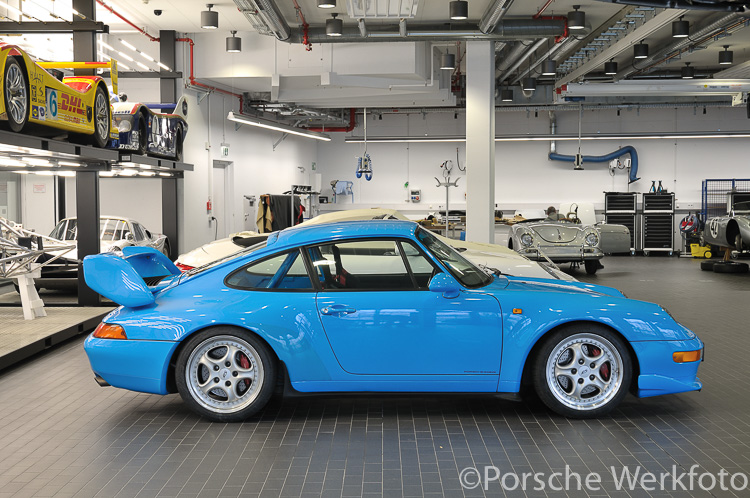 Porsche 911 Carrera RS 3.8 Clubsport (model year 1996)