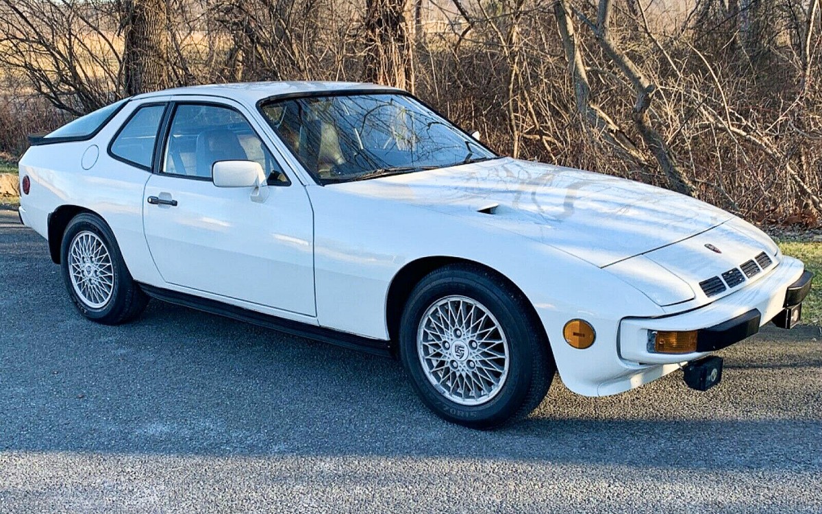 1981 Porsche 924 Turbo Technical Specifications