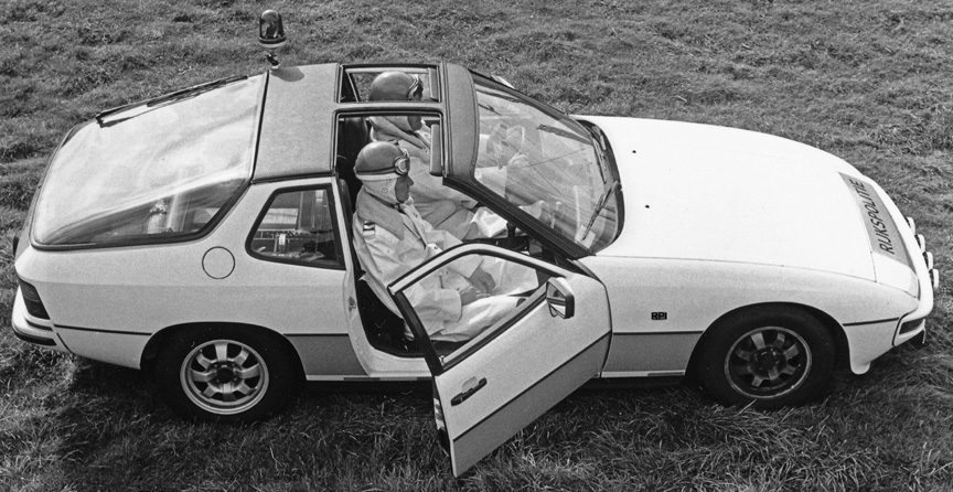 Special T-bar roof concept on the 1981 Dutch police car