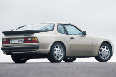 Porsche 944 Turbo Coupe (1987) – Specifications