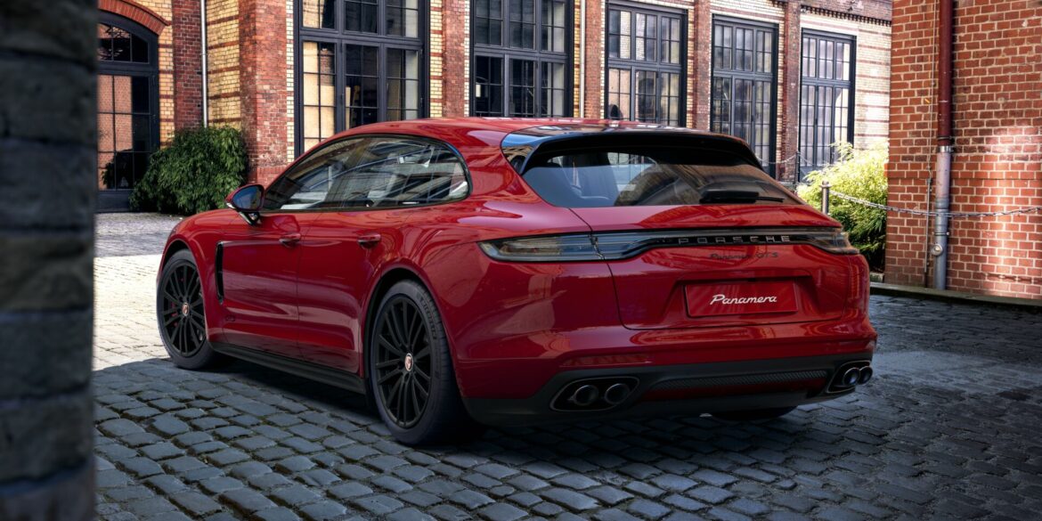 Porsche Panamera GTS Sport Turismo