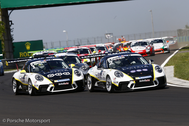 Cammish leads Ammermüller in the early stages of the Supercup race at the Hungaroring on 30 July 2017