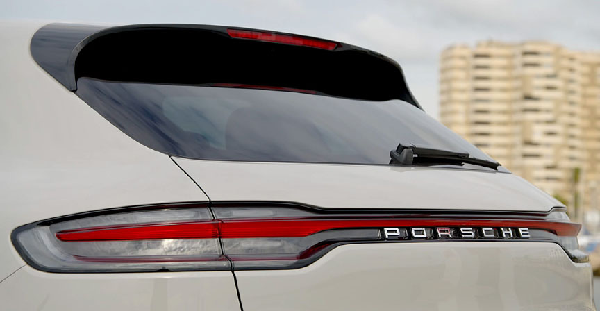 2019 Macan S (95B.2) rear lamp panel