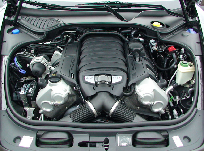 Porsche Panamera 970.1 S/4S 4.8V8 engine room