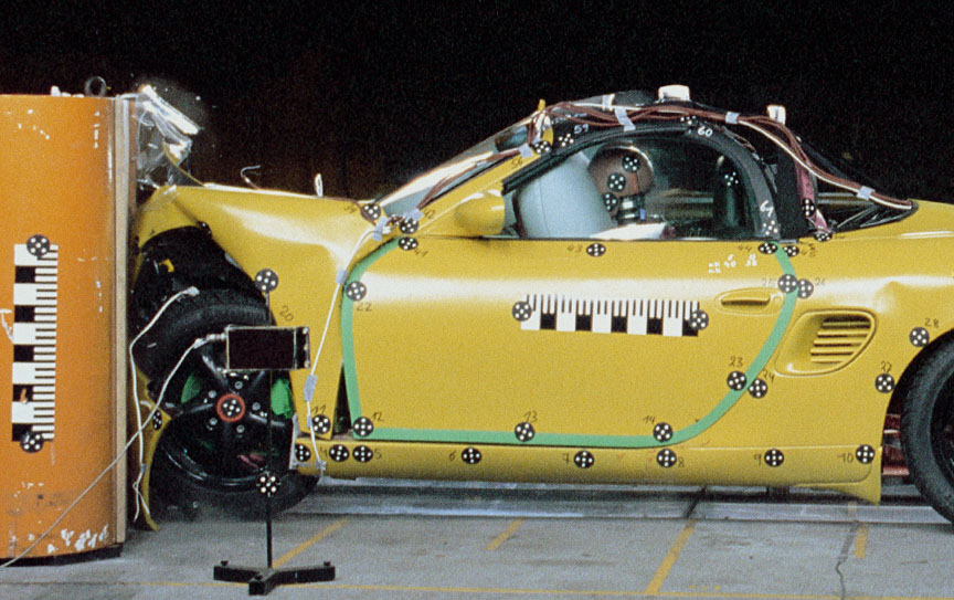 Porsche Boxster 986 crash test