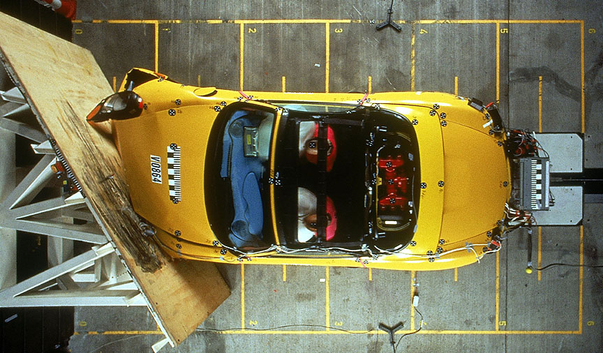 Porsche Boxster 986 crash test