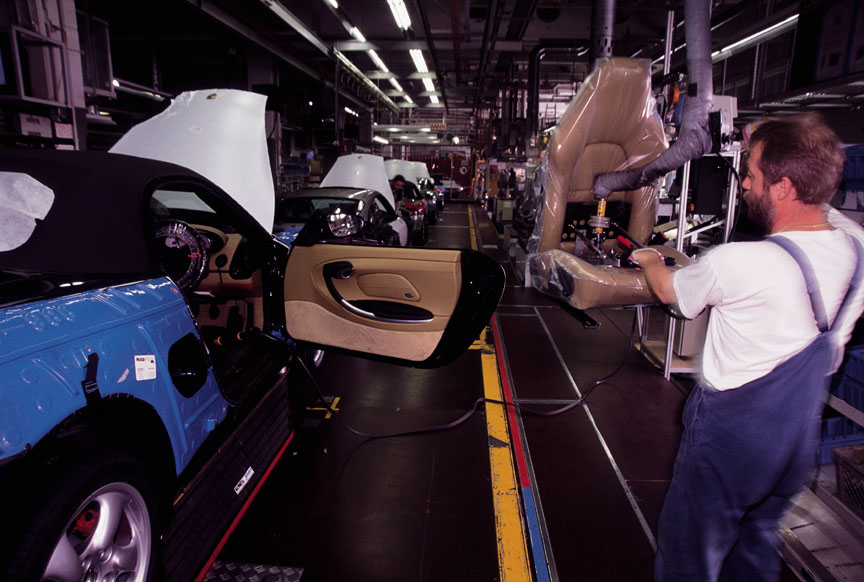 Porsche Boxster 986 assembly at the factory