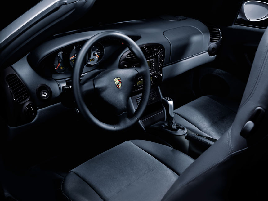 Porsche Boxster 986 black alcantara interior