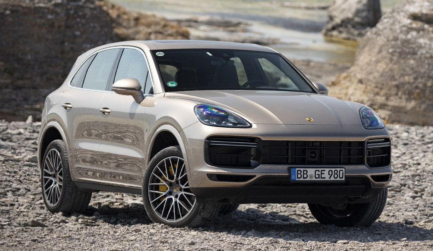 Porsche Cayenne Turbo S E-hybrid, suspension in off-road mode