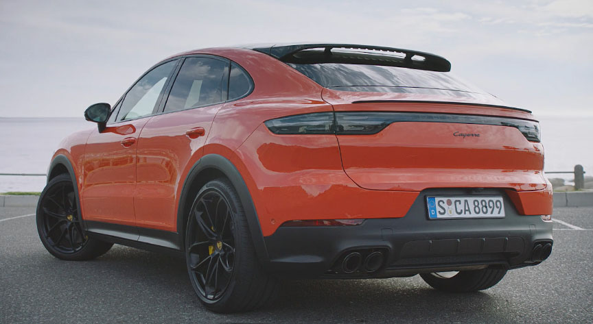 2019/2020 Porsche Cayenne Coupe in Lava Orange