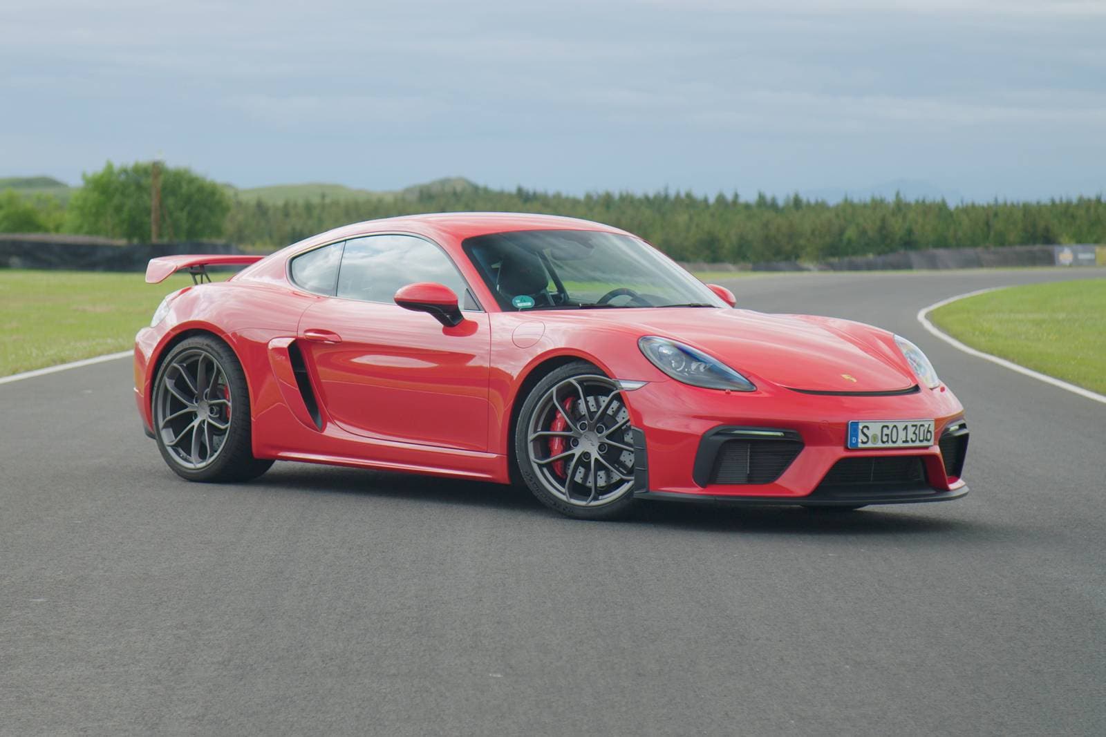 718 Cayman GT4 Specs