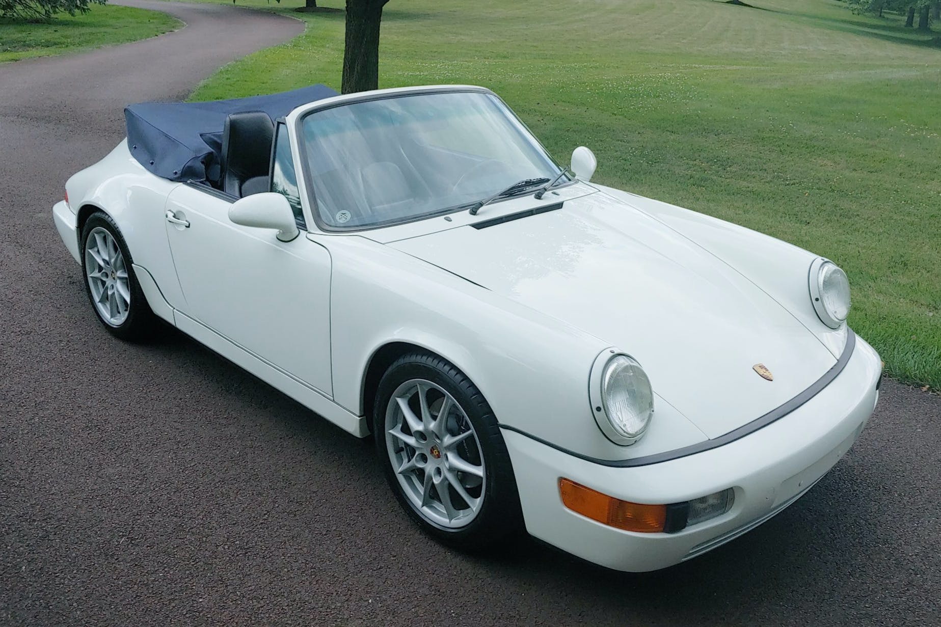 Porsche 911 Carrera 2 Cabriolet (1991) – Specifications