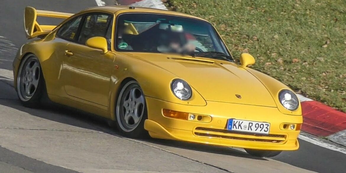 Porsche 993 RS 'Clubsport' Driving Hard