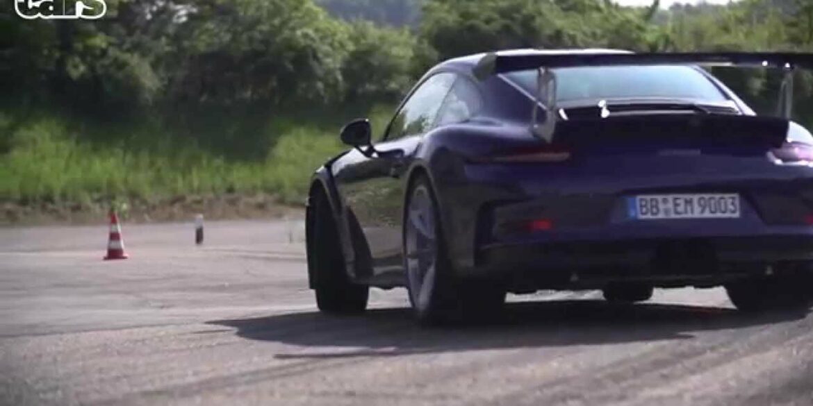 Chris Harris In the 991.1 Porsche 991 GT3 RS