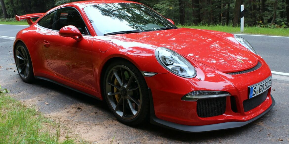 Porsche 911 GT3 (991.1) European Test Drive & Review