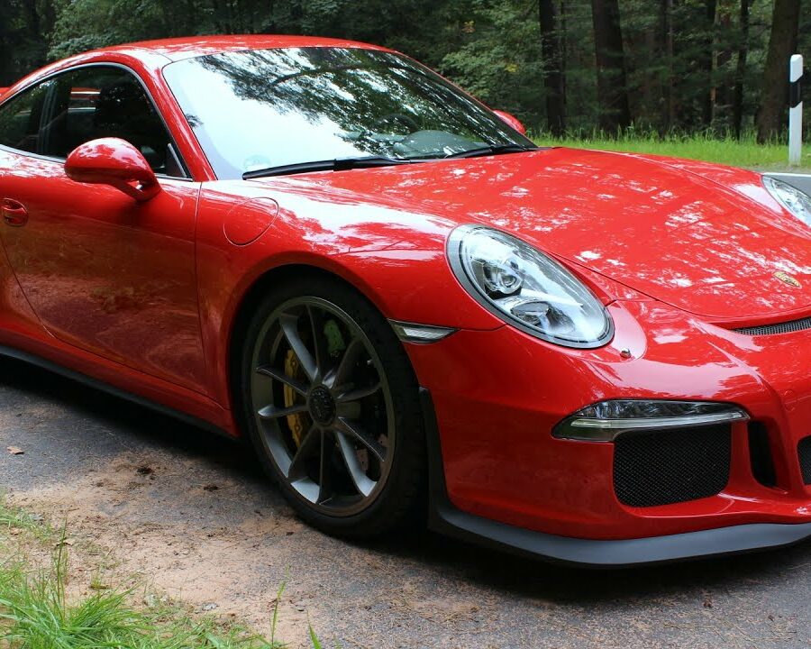 Porsche 911 GT3 (991.1) European Test Drive & Review