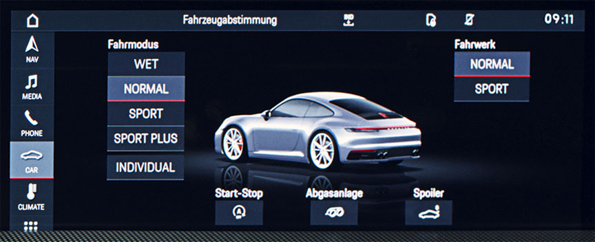 Porsche 911 992 touchscreen