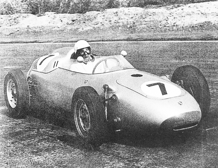 Stirling Moss on his way to victory in the Cape Town Grand Prix in a Porsche 718