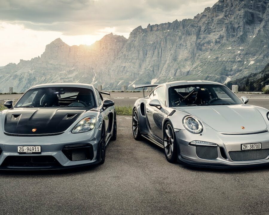 GT3 Vs GT4 RS