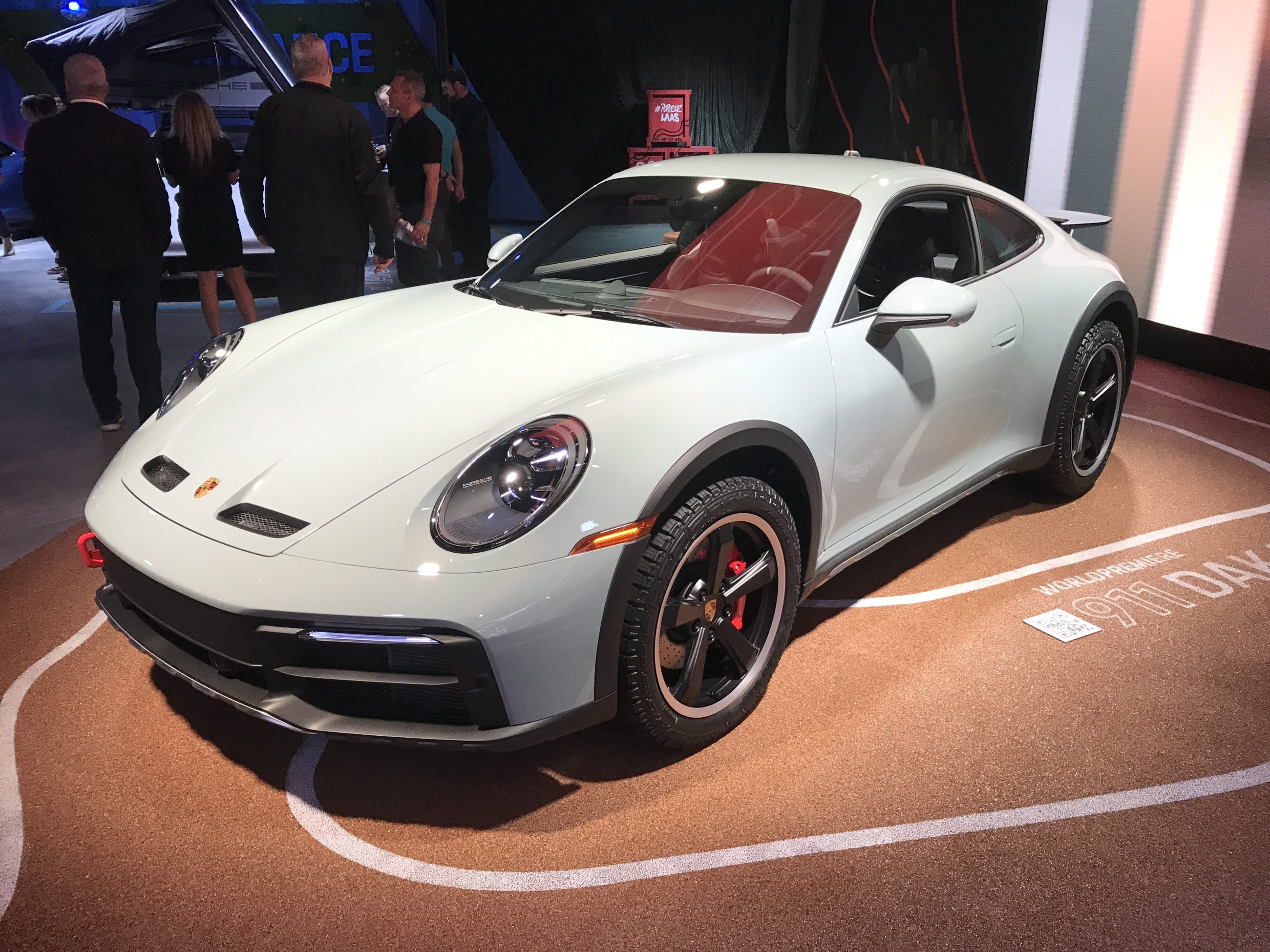 2023 Porsche 911 Dakar