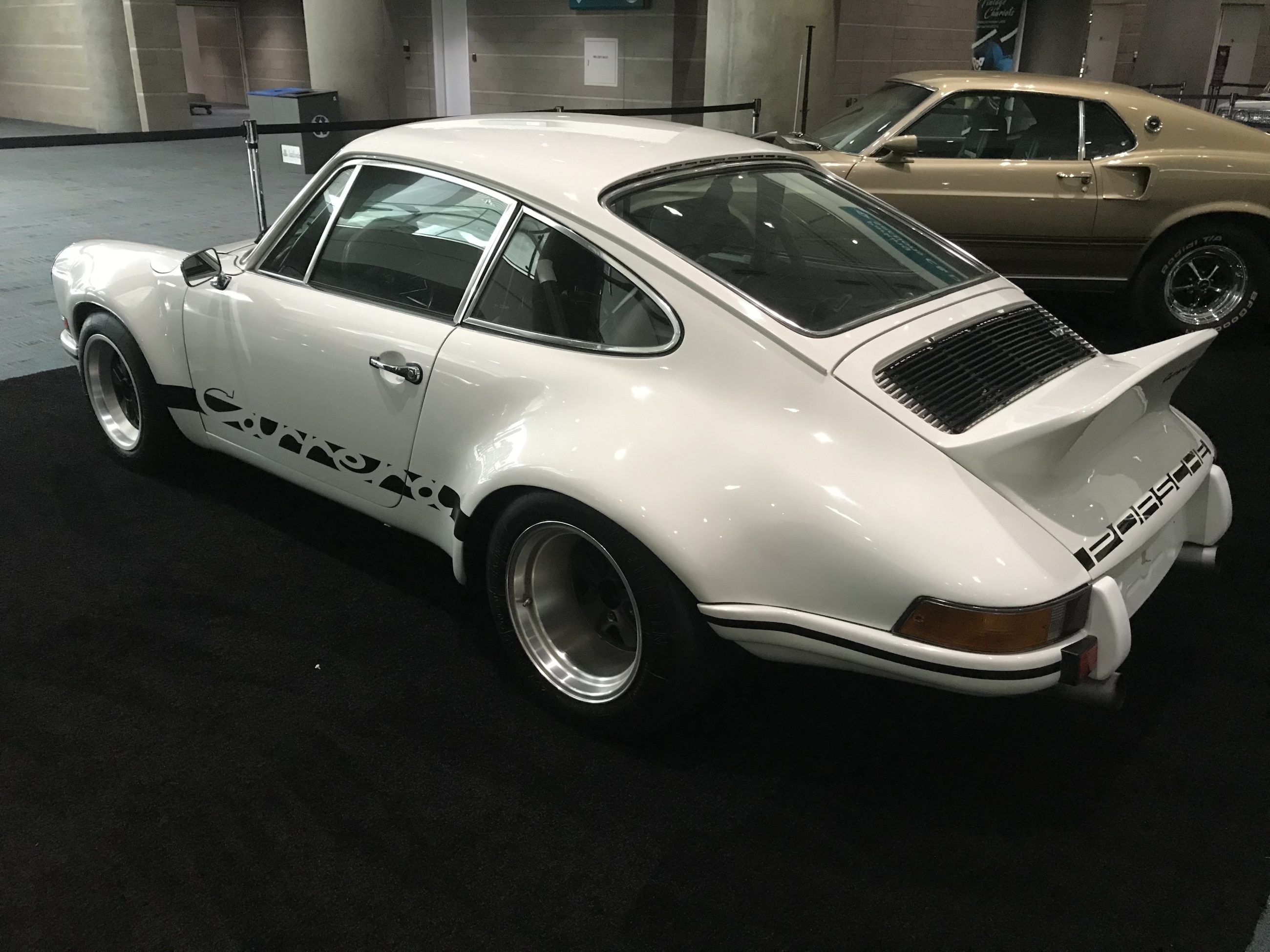 Porsche 911 RSR Rear Side Profile