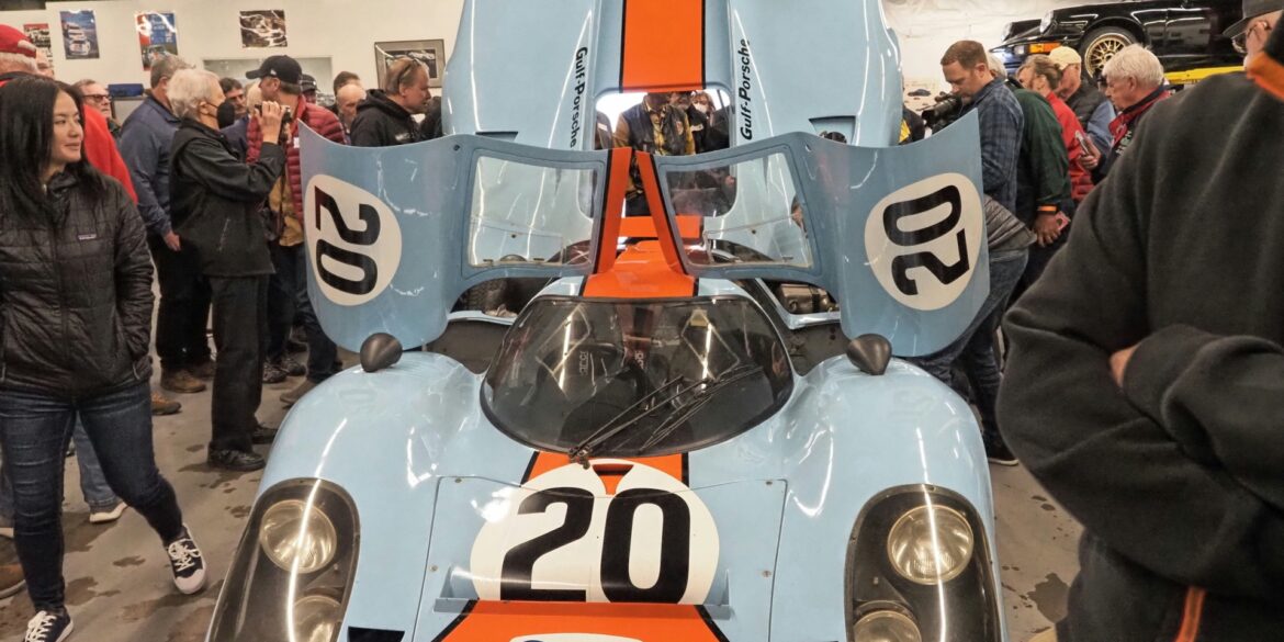 Porsche in Gulf Livery